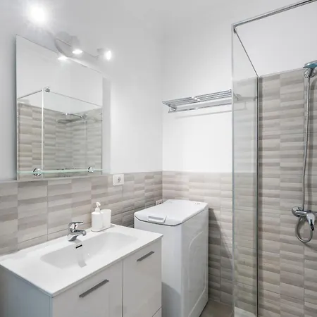 Apto View Playa Cristiano شقة *